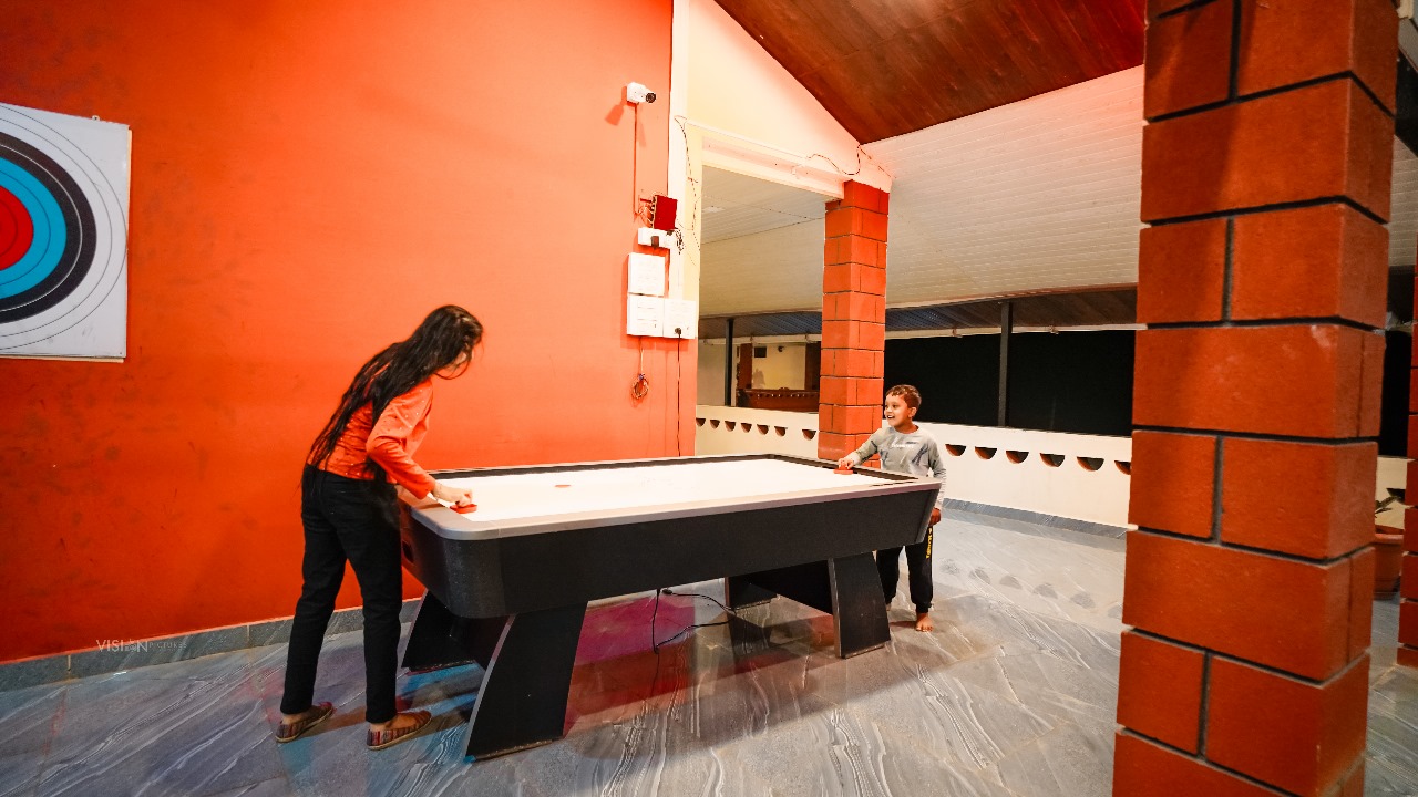 ANSH-RESORT-GAMING.jpg